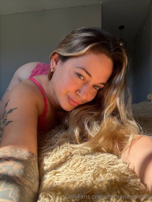 emmajonesxoxo Photo #7