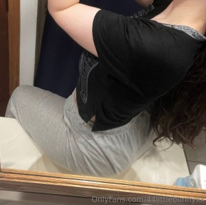 44littlebunnyxx Photo #23