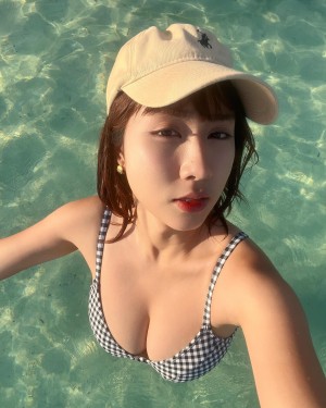 cristaluxx Photo #25