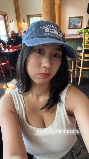 cristaluxx Photo #31