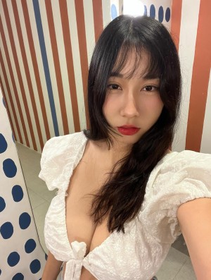 cristaluxx Photo #50