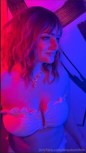 daisydoomfree Photo #13