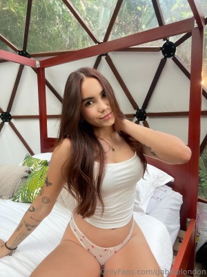 gabbielondon Photo #28