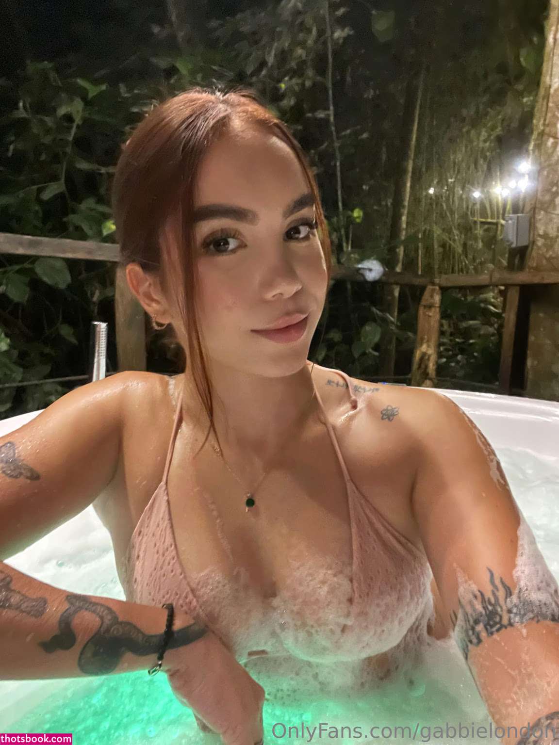 gabbielondon Photo #35