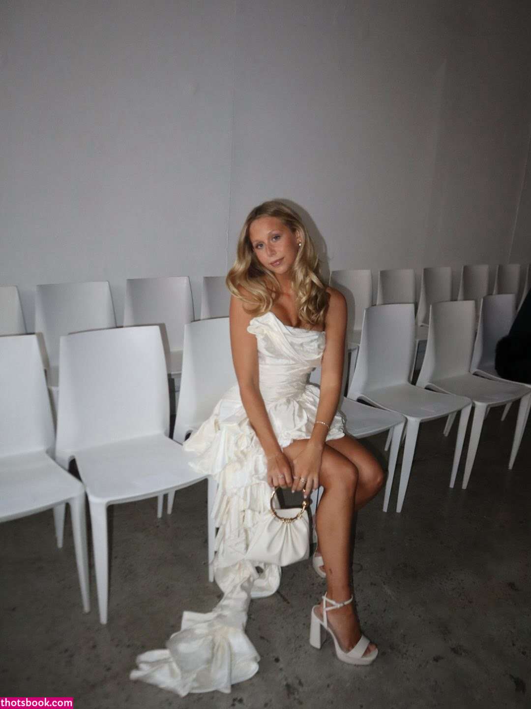 Miranda Mckeon Photo #17