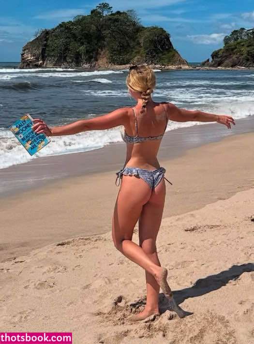 Miranda Mckeon Photo #24