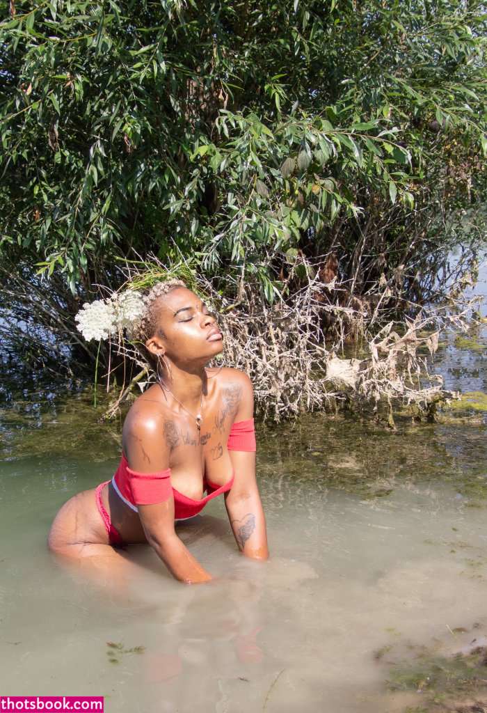 Afryckaneyla Photo #19