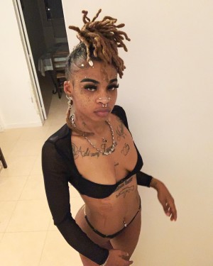 Afryckaneyla Photo #27