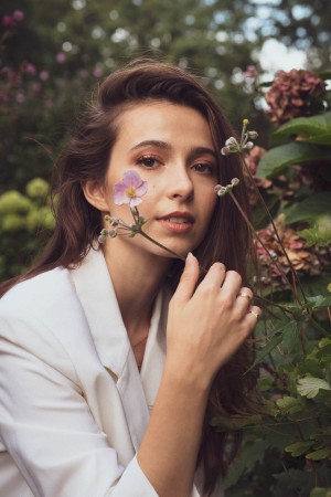 Anjelica Bette Fellini Photo #3