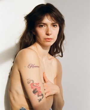 Anjelica Bette Fellini Photo #8