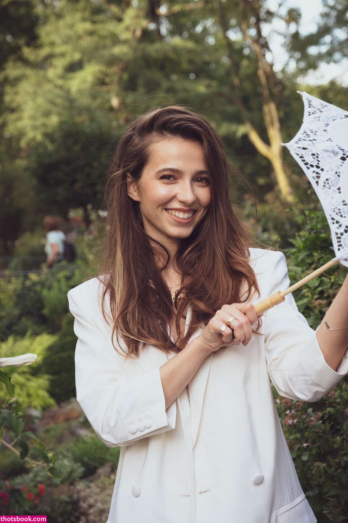 Anjelica Bette Fellini Photo #22