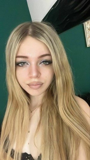 Anjelinapoem Photo #28