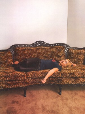 Ariana Greenblatt Photo #13