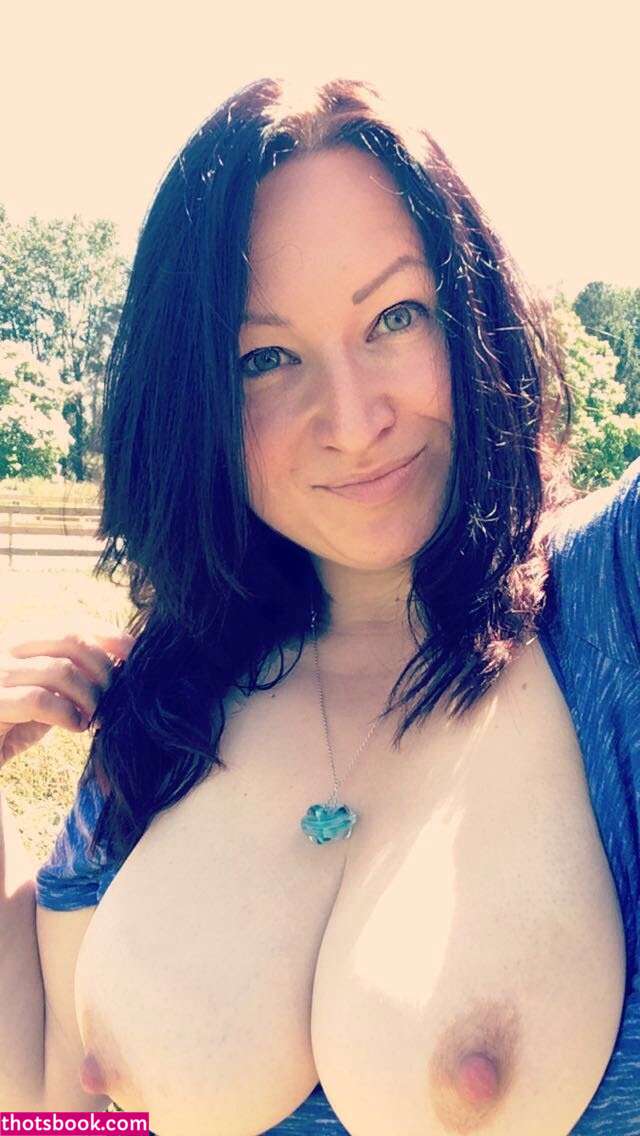 Biteme Please Photo #8