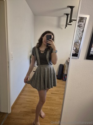 bellareved Photo #29