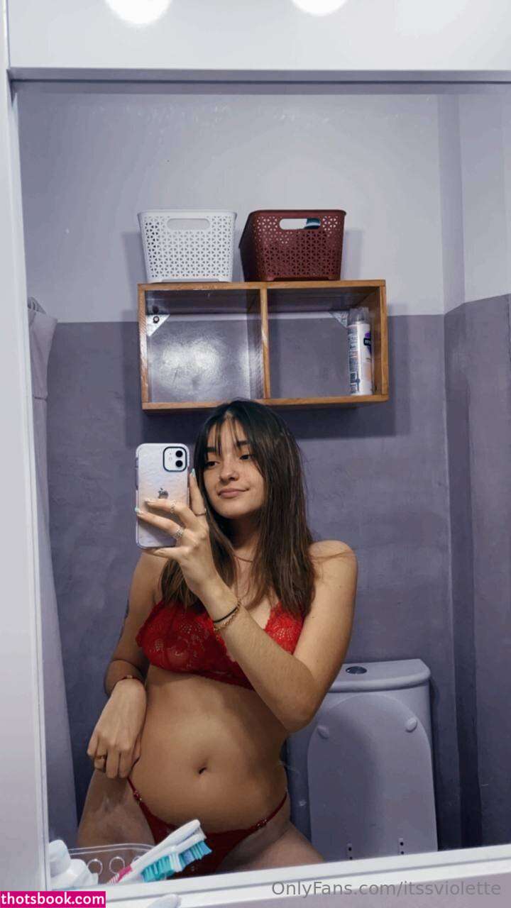 itssviolette Photo #23