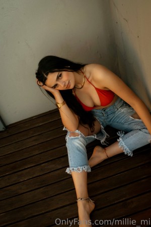 Millie Mi Photo #7