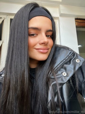 Millie Mi Photo #24
