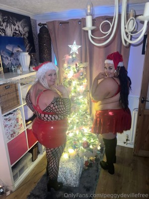 misspeggydeville Photo #21