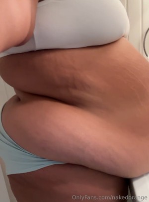 nakedorange Photo #8