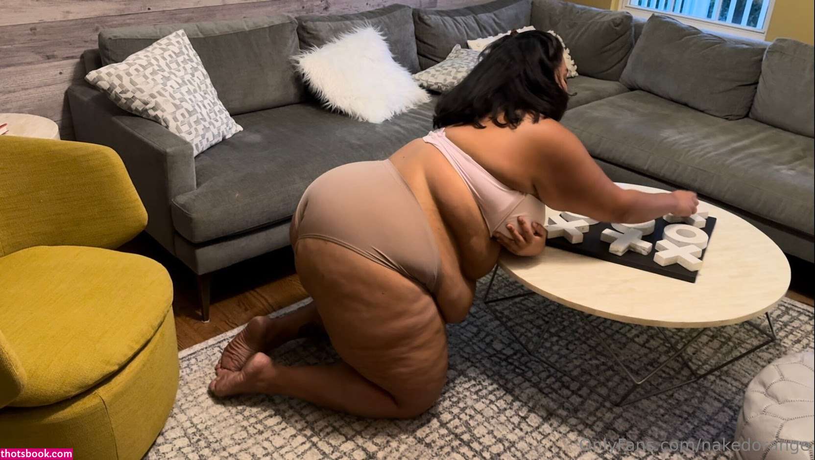 nakedorange Photo #21