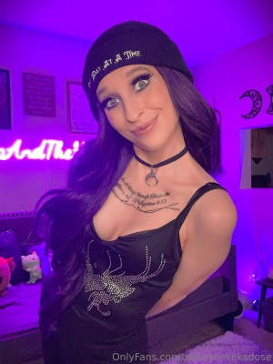 xenavonkeksdose Photo #1