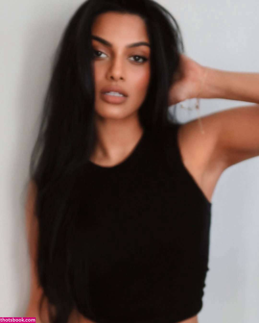 Chandrika Ravi Photo #21