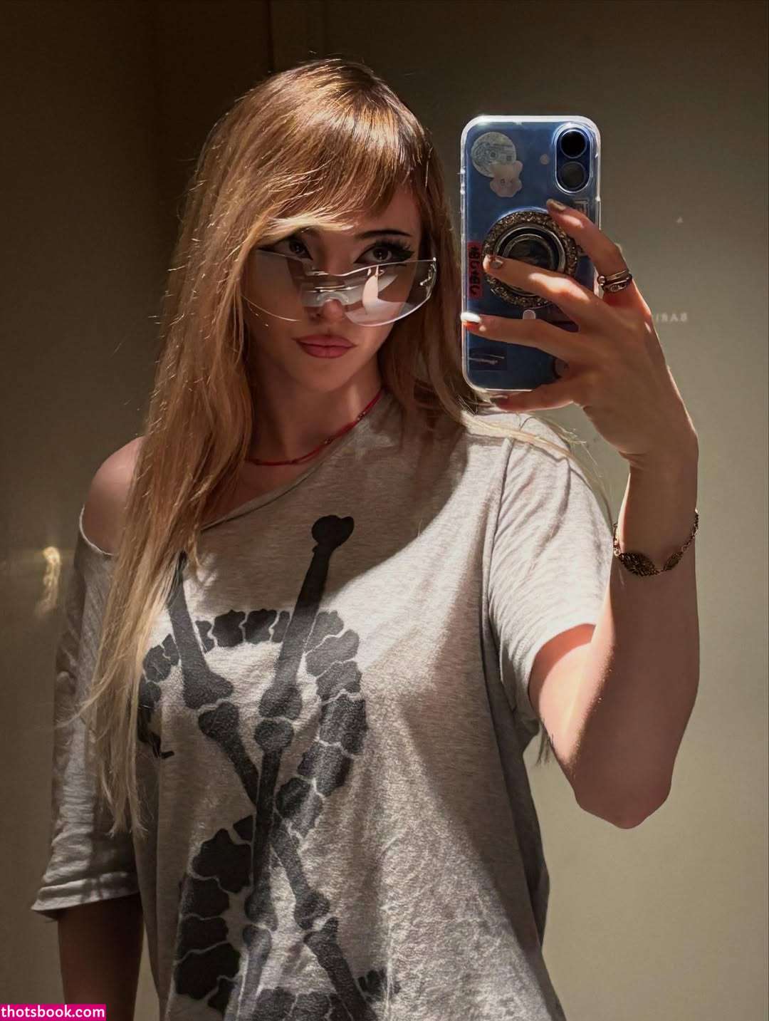 Sistervader Photo #23