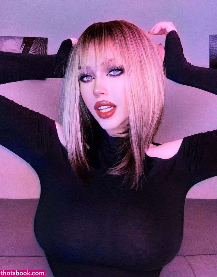 iamasteria Photo #23