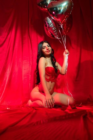 katiepeach Photo #16