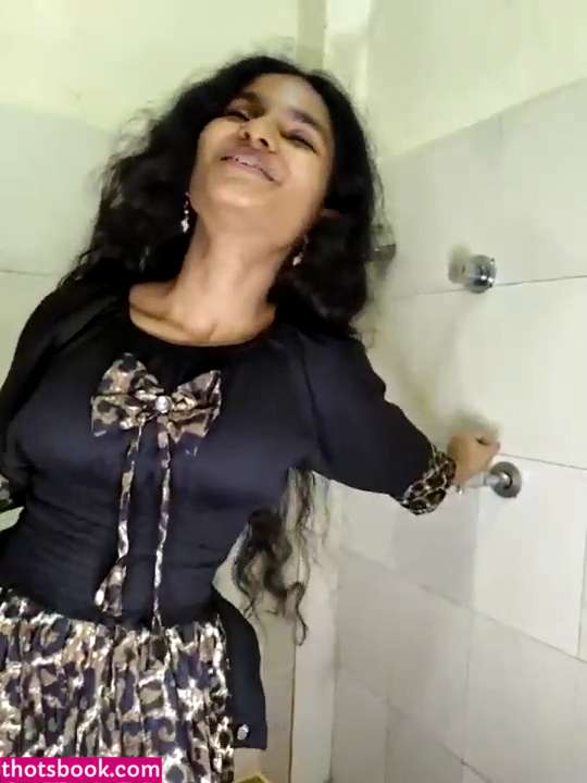 Khadija Fathima Photo #10