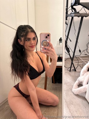 Mermaidmonroe Photo #20