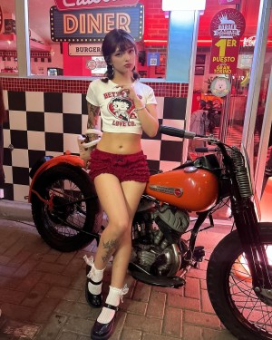 Mia Angeel Photo #30