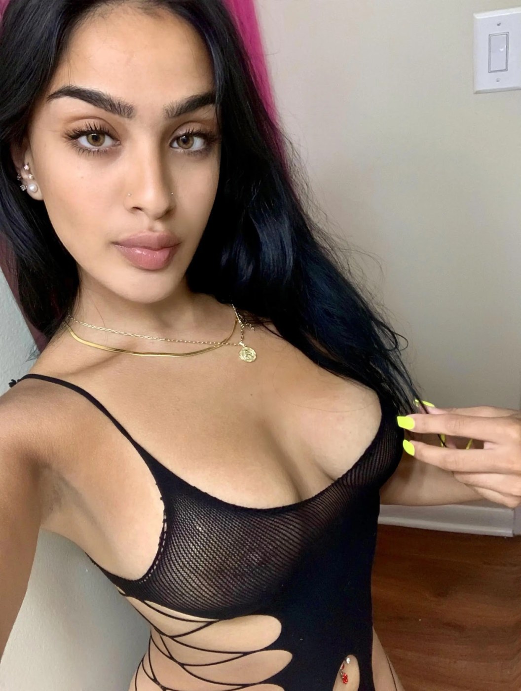 Sherxual Photo #5