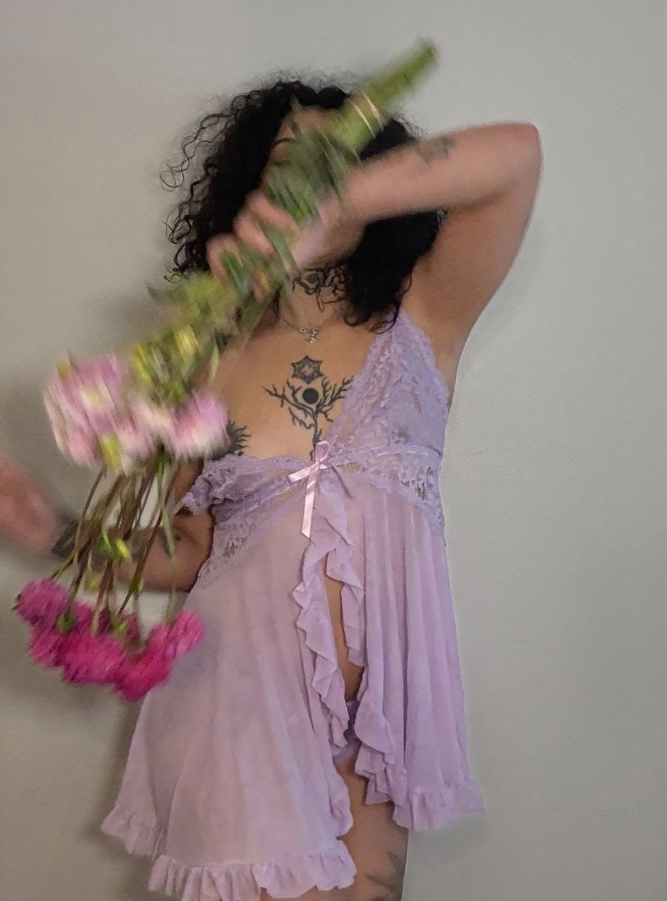 Aliengirl0 Photo #105