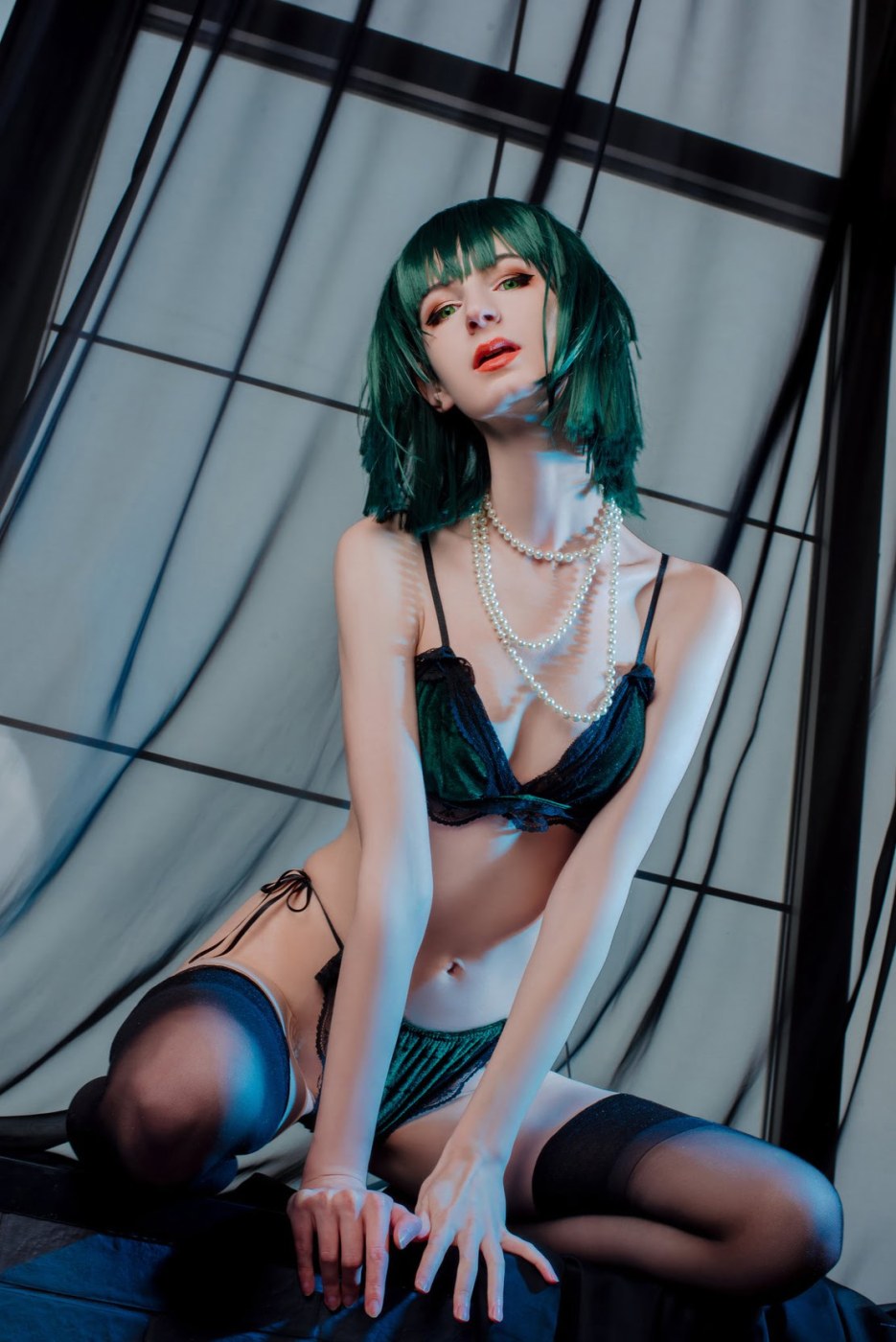 Holly White Photo #199