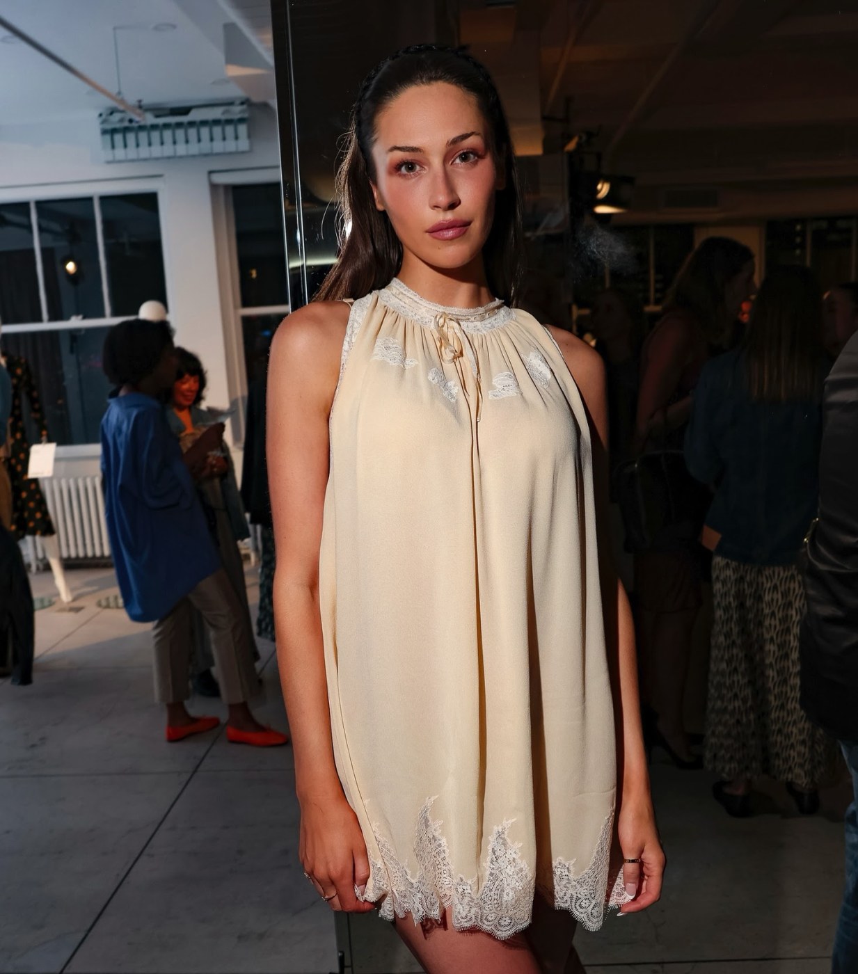 Elsie Hewitt Photo #180