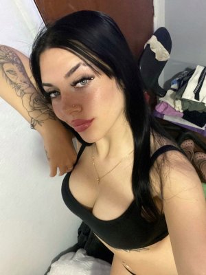 Violetmoonsxo Photo #46