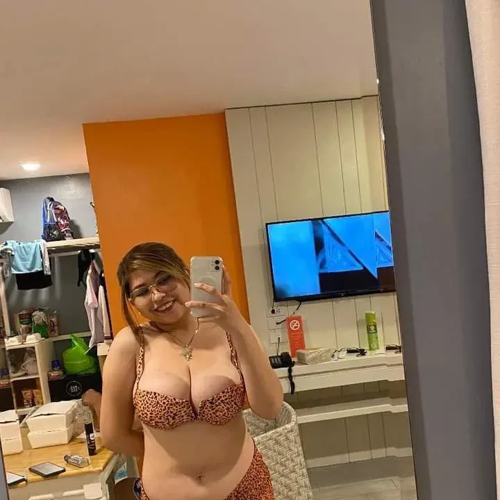 chermeaaqe10 Photo #11