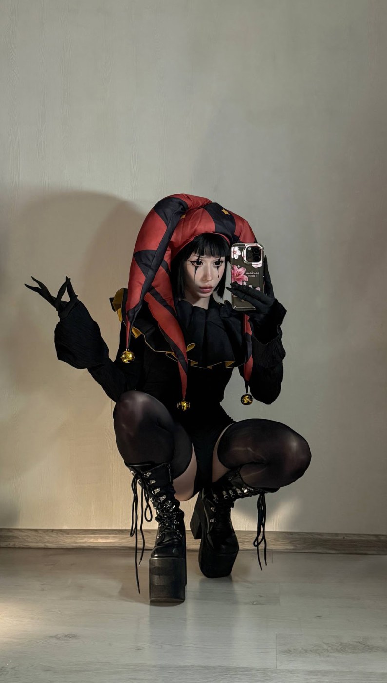 Zira Merz Photo #60