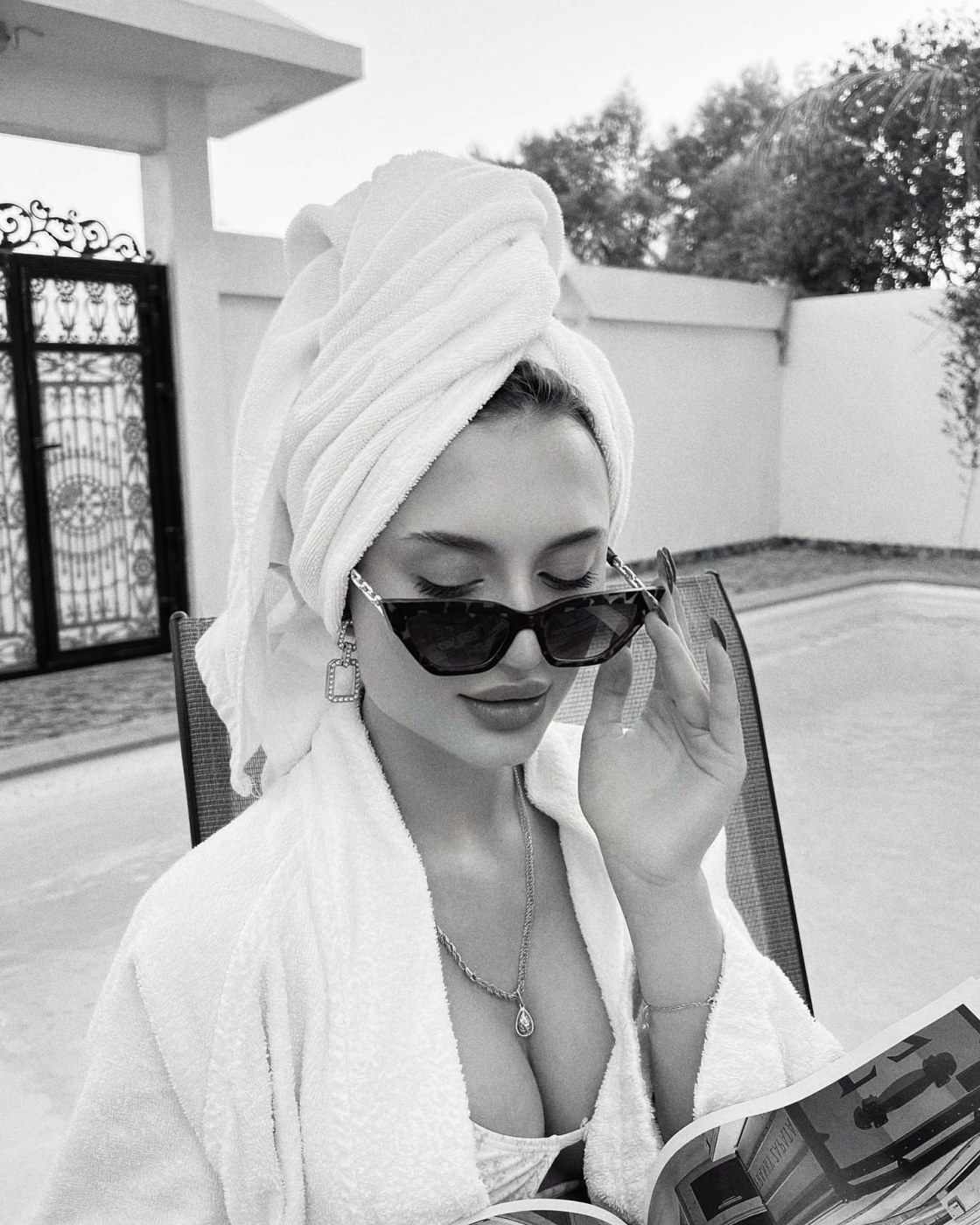 Anna Budakova Photo #15