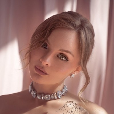 Sophie Katssby