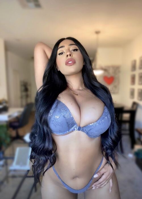 Yemaya Guzmn Photo #9