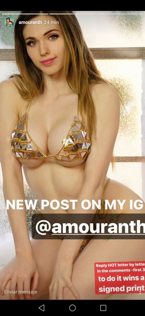 Amouranth Photo #374