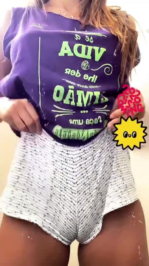 Sarah Caus Photo #11