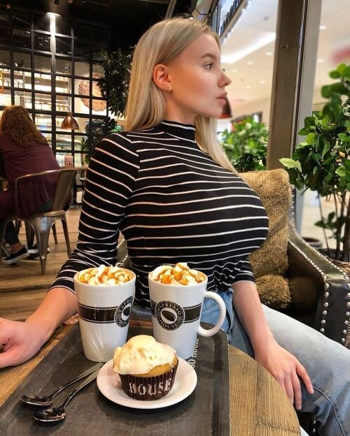 Miss Paraskeva Photo #1