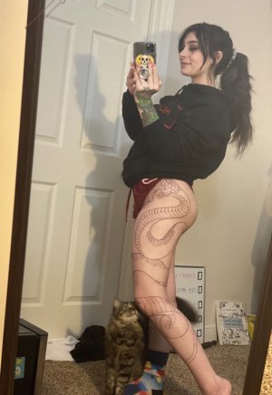 Samantha Siler Photo #19