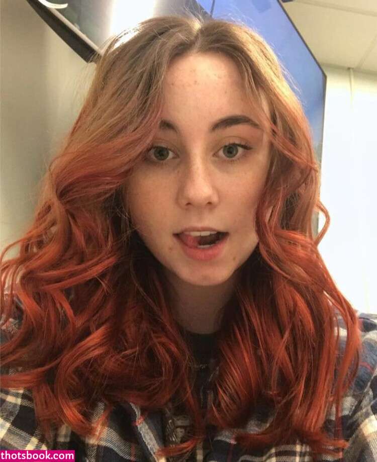 Katiebuggyboo Photo #2