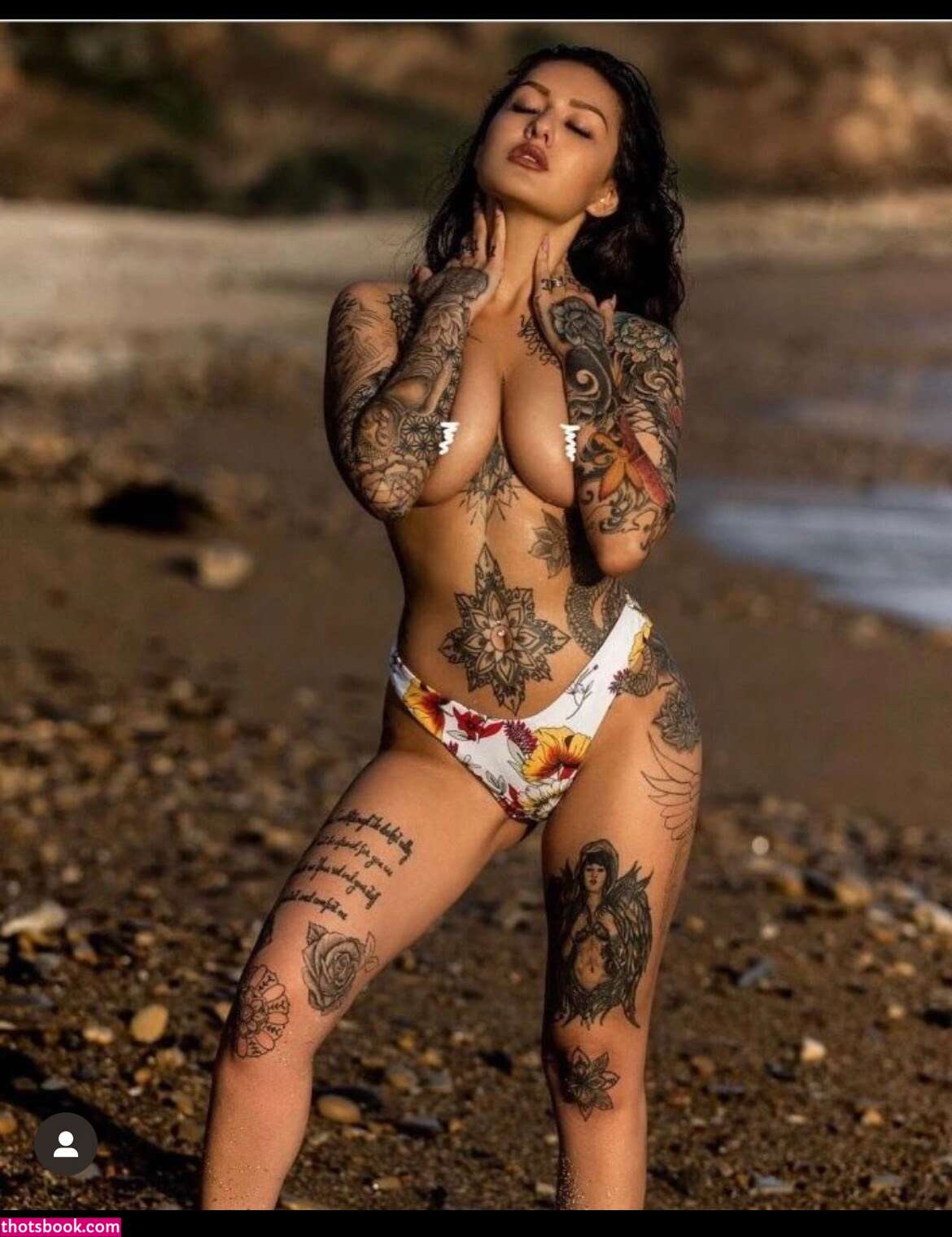 Taylor Roze Photo #14