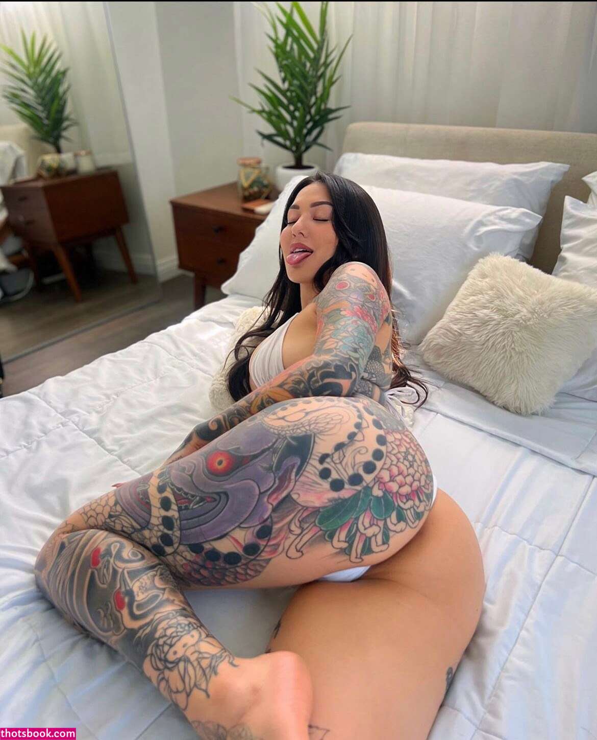 Taylor Roze Photo #24